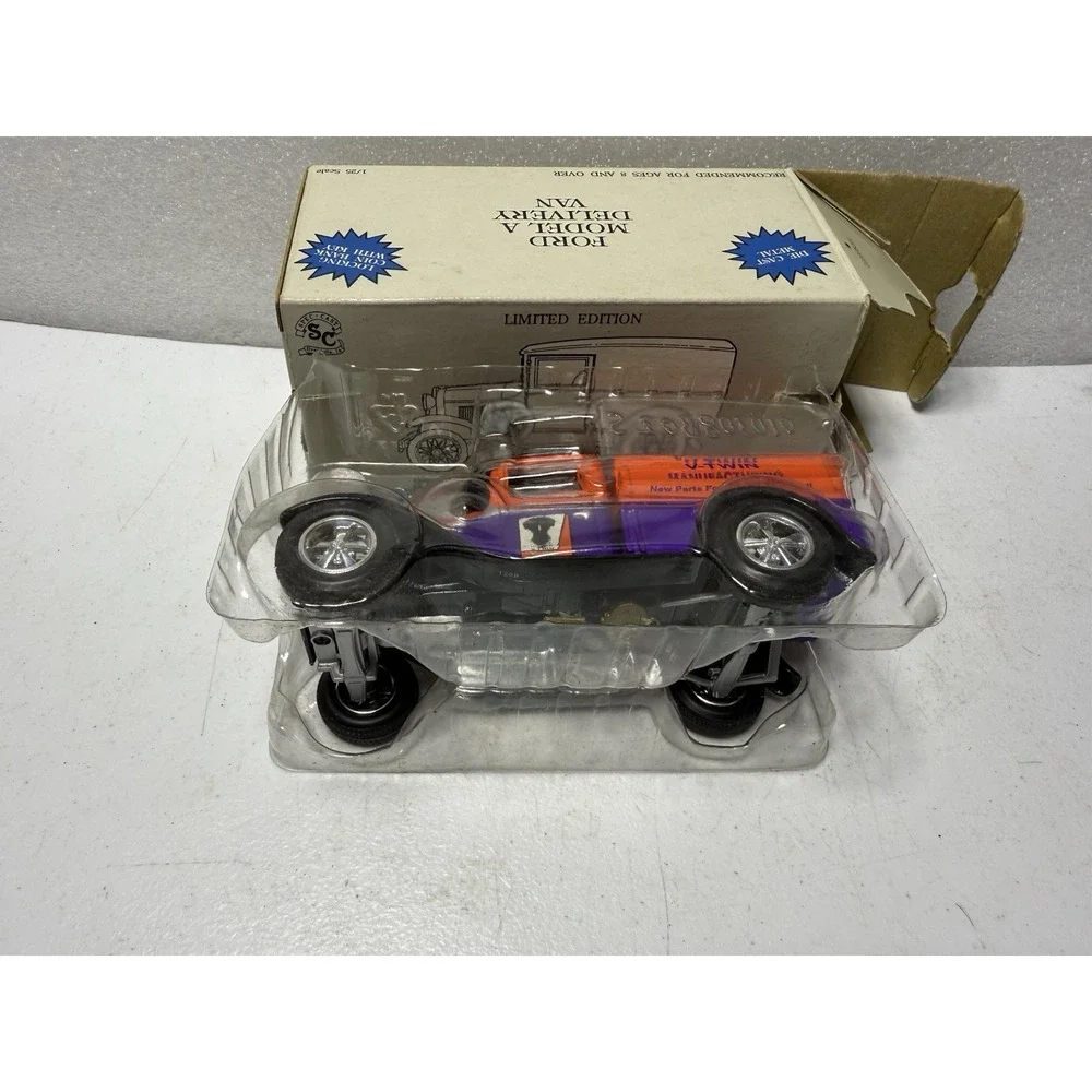 Liberty Classics Tedd Cycle V-Twin Mfg. Ford Model‎ A delivery truck coin bank